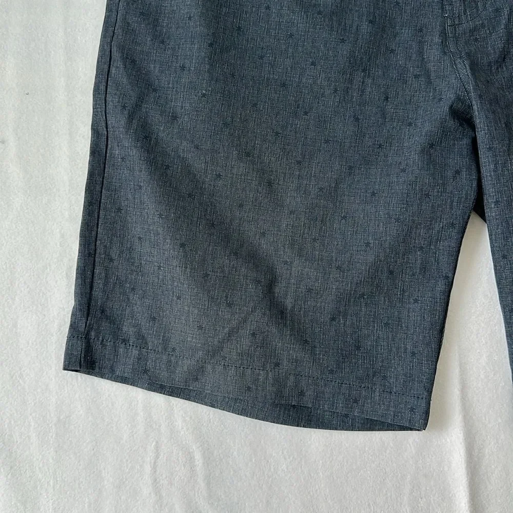 Travis Mathew Golf Shorts Men's Grey/blue/black Tonal Print‎ Size 38